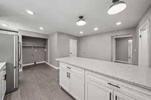 52 Forest Park Rd, Woburn, MA 01801 - Photo 5