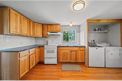 52 Forest Park Rd, Woburn, MA 01801 - Photo 17