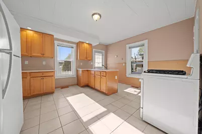 27 Highland St #27, Woburn, MA 01801 - Photo 11
