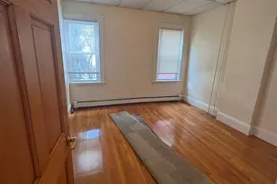 8 Dudley, Cambridge, MA 02140 - Photo 5