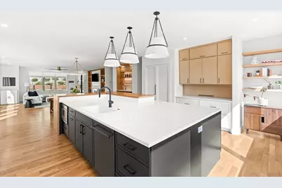 11 Mary Kenney Way, Medford, MA 02155 - Photo 7