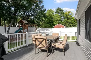 26 Lee St, Lancaster, MA 01523 - Photo 25