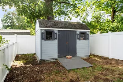 26 Lee St, Lancaster, MA 01523 - Photo 31