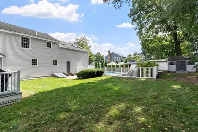 26 Lee St, Lancaster, MA 01523 - Photo 27