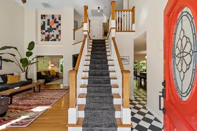 34 Village Crossing, Fitchburg, MA 01420 - Photo 5