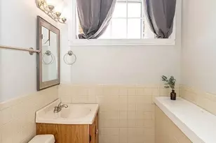 96 Derby St, Salem, MA 01970 - Photo 27