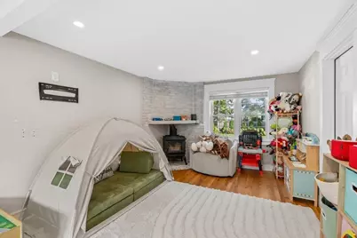 33 Century Rd, Weymouth, MA 02190 - Photo 13