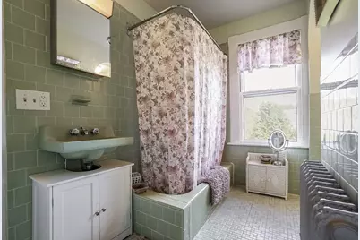 23 Prospect St, Marlborough, MA 01752 - Photo 31