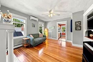61 Dartmouth St, Belmont, MA 02478 - Photo 9