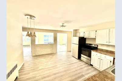 4 Dale Ct, Chicopee, MA 01013 - Photo 9