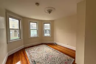 259 Beacon, Somerville, MA 02143 - Photo 3