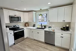 26 Mt Tom Ave, Easthampton, MA 01027 - Photo 17