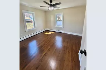 26 Mt Tom Ave, Easthampton, MA 01027 - Photo 33