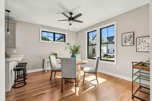 20R Plain St, Boston, MA 02122 - Photo 15
