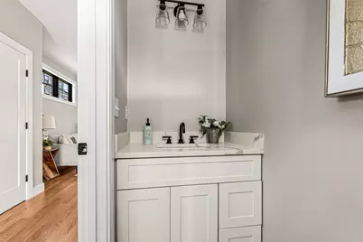 20 R Plain Street, Boston, MA 02122 - Photo 3