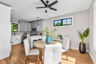 20R Plain St, Boston, MA 02122 - Photo 17