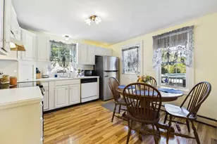 40 Forest St, Carver, MA 02330 - Photo 23