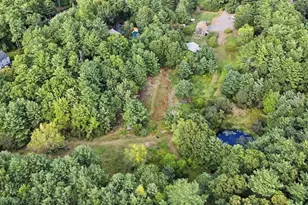 40 Forest St, Carver, MA 02330 - Photo 9