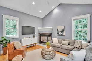 3 Davis Ave, Newton, MA 02465 - Photo 11