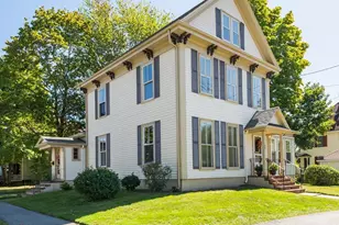 36 Warren St, Stoneham, MA 02180 - Photo 3