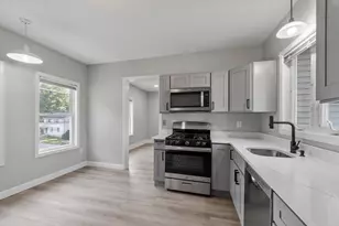 23 Pinehurst Ave, Billerica, MA 01821 - Photo 35