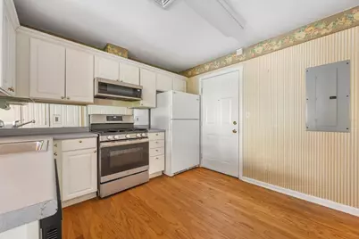 208 Gazebo Circle #208, Reading, MA 01867 - Photo 7