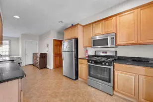 48 Union St, Lawrence, MA 01840 - Photo 5