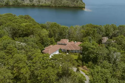 79 Pickerel Cove Cir, Mashpee, MA 02649 - Photo 1