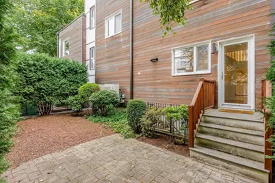 13 Clary Street #0, Cambridge, MA 02139 - Photo 5