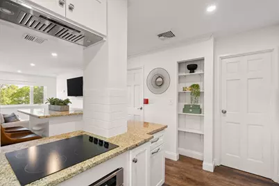 35 Des Moines Rd #310, Quincy, MA 02169 - Photo 3