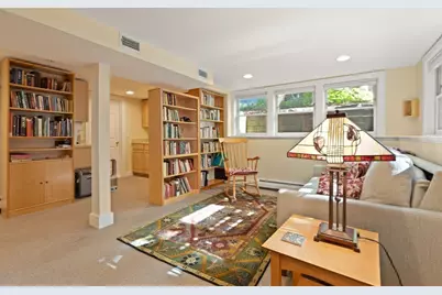 35 Winslow St #35, Cambridge, MA 02138 - Photo 31