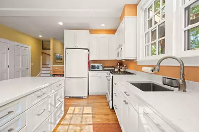 35 Winslow St #35, Cambridge, MA 02138 - Photo 13