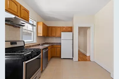 110 Murdock St, Boston, MA 02135 - Photo 11