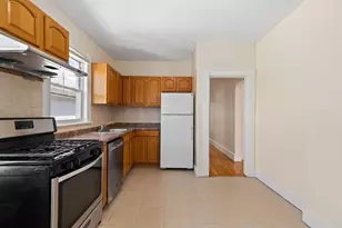 110 Murdock St, Boston, MA 02135 - Photo 11