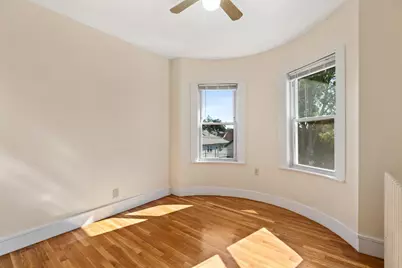 110 Murdock St, Boston, MA 02135 - Photo 17