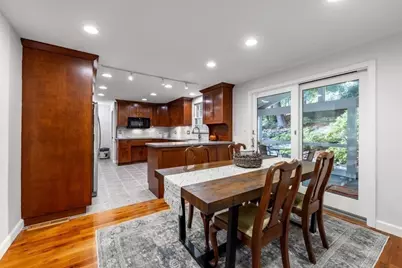 2 Rosemary Ave, Wakefield, MA 01880 - Photo 11