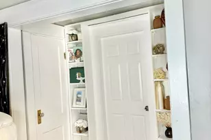 54 Draper St, Springfield, MA 01108 - Photo 5