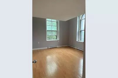 100 Captains Row #203, Chelsea, MA 02150 - Photo 5