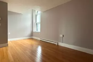 100 Captains Row, Chelsea, MA 02150 - Photo 7