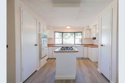 8 Patriot Circle, Plymouth, MA 02360 - Photo 3