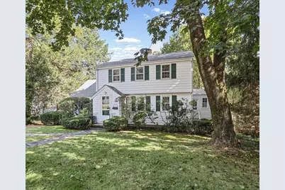 1036 High St, Westwood, MA 02090 - Photo 3