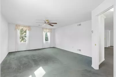 20 Elm St, Dracut, MA 01826 - Photo 23