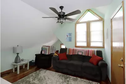 60 Briggs St, New Bedford, MA 02740 - Photo 17