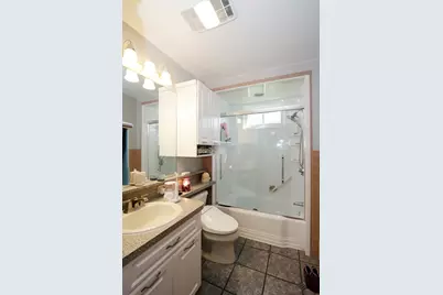 60 Briggs St, New Bedford, MA 02740 - Photo 13