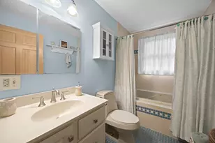 9 Labrie Ln, Holyoke, MA 01040 - Photo 17