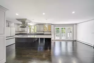 485 E Broadway, Haverhill, MA 01830 - Photo 7