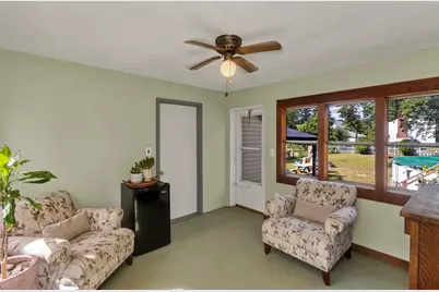 26 Beaudry Ave, Chicopee, MA 01020 - Photo 7