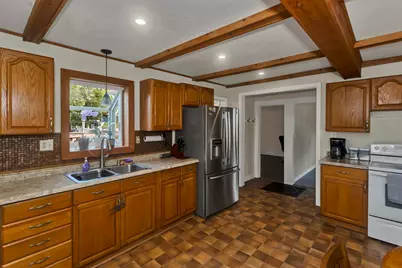 26 Beaudry Ave, Chicopee, MA 01020 - Photo 13