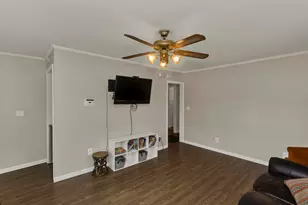 26 Beaudry Ave, Chicopee, MA 01020 - Photo 29