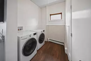 26 Vernon, Holyoke, MA 01040 - Photo 9